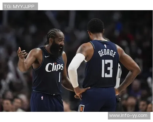 快船对待哈登与乔治如出一辙不愿签长约引发关注